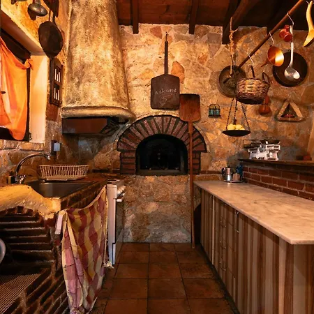 Tatil Evi Vintage Stone House Where Calm Lives