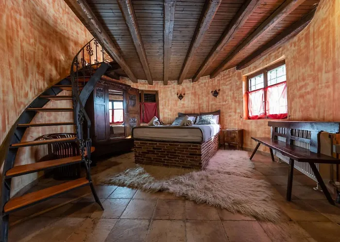 Vakantiehuis Vintage Stone House Where Calm Lives *