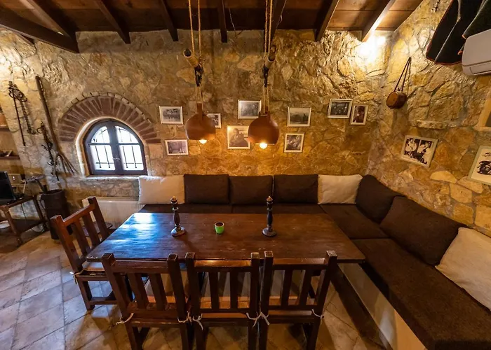 Vintage Stone House Where Calm Lives *