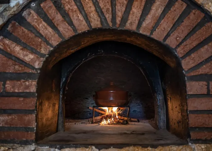 Vintage Stone House Where Calm Lives Vakantiehuis *